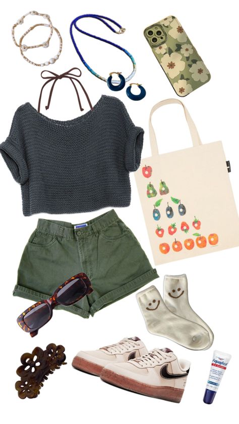 Beach Outfit Layout, Oregon Outfits Summer, Summer Camp Counselor Outfits, Outfits Inspired By Songs, Camp Counselor Aesthetic Outfits, Road Trip Clothes, Camp Counselor Outfit, Class Outfits, Beach Fit