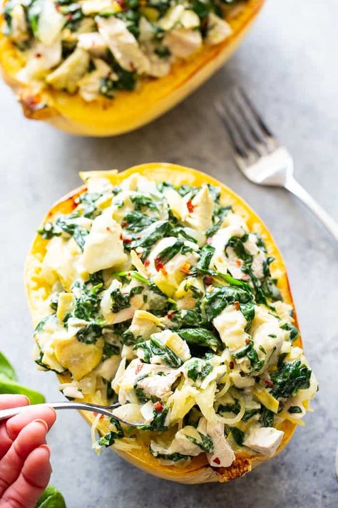 Chicken Spinach Spaghetti, Spinach Artichoke Spaghetti Squash, Spinach Spaghetti Squash, Artichoke Spaghetti Squash, Artichoke Spaghetti, Spinach Artichoke Recipes, Chicken Spinach Artichoke, Spaghetti Squash Recipes Chicken, Spinach Spaghetti