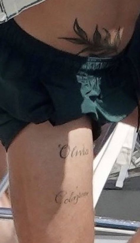 Olivia Tattoo, Thigh Tattoos, Harry Styles Cute, Harry Edward Styles, Edward Styles, Thigh Tattoo, One Direction, Harry Styles, Tattoos