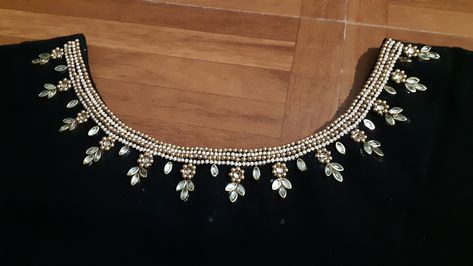 Beads Work On Kurti Neck, Kundan Work, Kurti Neck, Hand Work Blouse, Hand Work Embroidery, Hand Work Blouse Design, Blouse Work Designs, Hand Work, Work Blouse