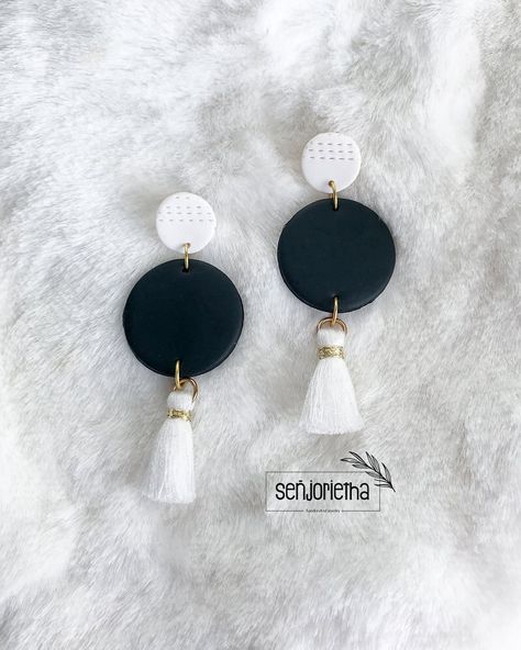 Clay Earrings With Tassels, South African Jewelry, Personalized Bridal Party Gifts, Earrings With Tassels, Polymer Jewellery, White Polymer Clay, Polymer Clay Jewellery, Accessory Design, Jewellery Trends