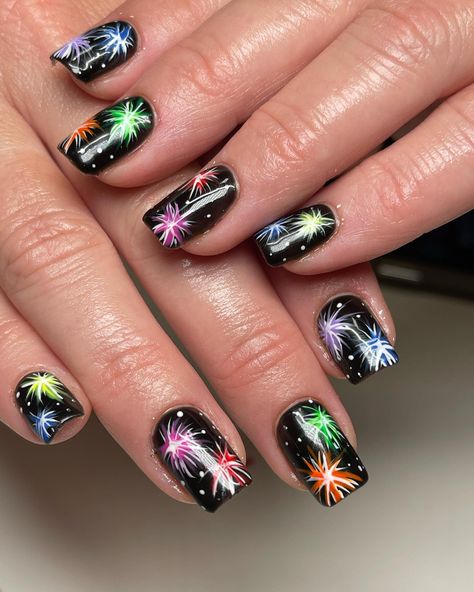 Posted by Zoe Scott: Hey party people, buckle up because today we're zeroing in on the milestone of all milestones—your 21st birthday! Turning 21 is like unlocking a new l... Firework Nail Art Easy, Fire Work Nail Art, Fireworks Toenail Design, Fireworks Nail Design, Nail Art Fireworks, Diwali Special Nail Art, Firework Nail Art Tutorial, Fireworks On Nails, Firecracker Nails