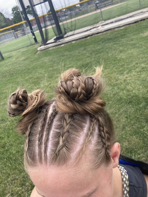 Braided Hairstyles For Track, Hair Ideas For Sports Braids, Cornrow Hairstyles For Sports, Braids For Sports Volleyball, Fun Sport Hairstyles, Cool Athletic Hairstyles, Cute Updo Braided Hairstyles, Meet Day Hairstyles, Cute French Braid Hairstyles Short Hair