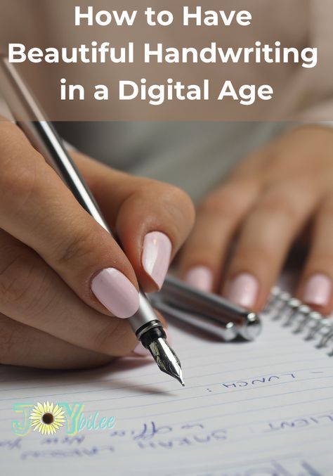 Beautiful handwriting is an art that needs regular practice.  As we spend more time at the keyboard, our handwriting suffers. But its possible to improve and there are a lot of benefits to improving your handwriting skills. Beautiful Handwriting Practice Fonts, How To Write Pretty Handwriting, Handwriting Practice Template, Handwriting Styles To Copy, Beautiful Penmanship, Fun Calligraphy, Handwriting Exercises, Amazing Handwriting, Penmanship Handwriting