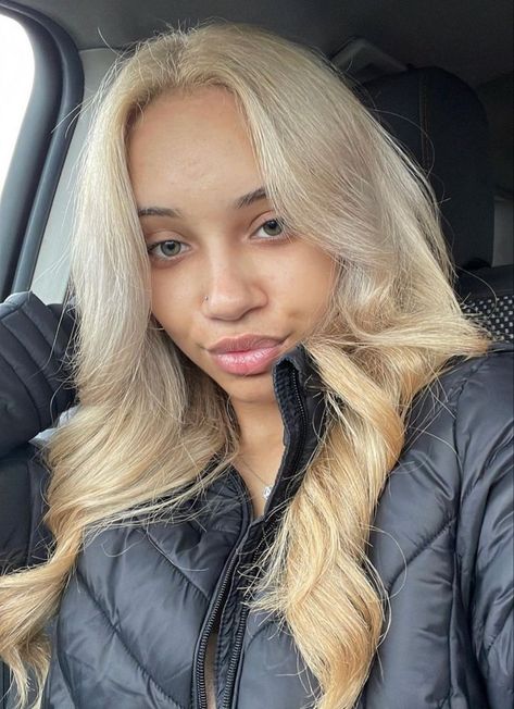 Blonde Natural Hair, Blonde Natural, Girl Hair Colors, Honey Brown Hair, Straight Blonde Hair, Blonde Hair Girl, Dyed Natural Hair, Honey Blonde Hair, Ash Blonde Hair