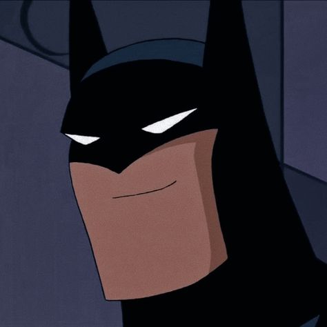 Character: Batman Tv Show: Justice League Unlimited #icon #batman #icons #cartoon #dc #justiceleague #warnerbros #dc #comics #hero #aesthetic #character Batman The Animated Series Pfp, Cool Avatars Profile, Smiling Batman, Batman Smiling, Avatar Profile Icons, Batman Icons Aesthetic, Batman Justice League Unlimited, Batman Profile Picture, Anime Avatar Profile