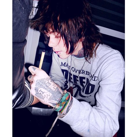 Christofer Dreww Cristofer Drew, 2010 Scene, Christopher Drew, Chris Drew, Arte 8 Bits, Ryan Ross, Celebrity Pics, Rawr Xd, Emo Guys