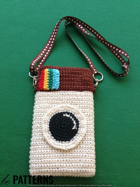 Crochet Phone Case Pattern Tutorial: A Handmade Marvel Crochet Phone Case Pattern, Crochet Mobile Pouch, Phone Case Tutorial, Crochet Sachet, Crochet Phone Case, Crochet Phone Cover, Phone Case Pattern, Learn Crochet, Crochet Belt