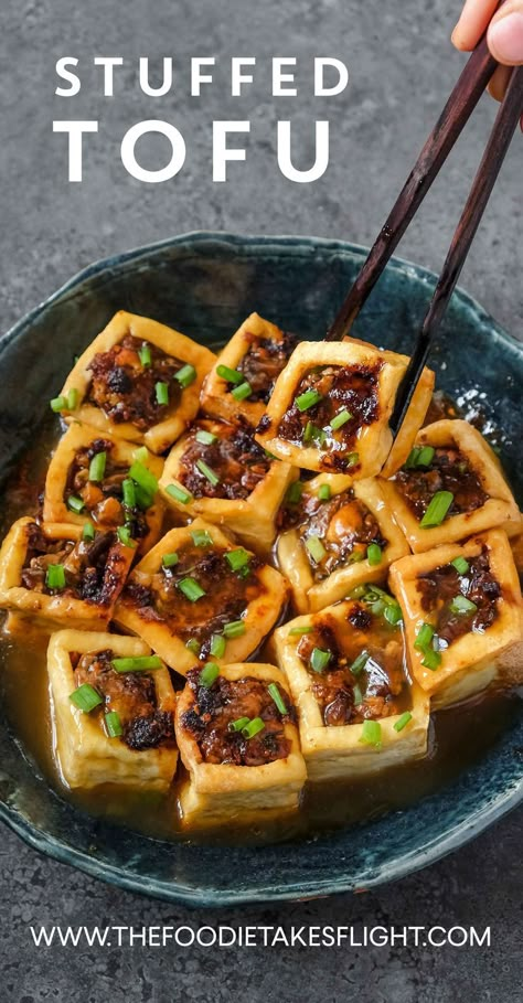 Tofu Stuffed Mushrooms, Stuffed Tofu Chinese, Traditional Tofu Recipes, Hard Tofu Recipes, Tofu Main Dish Recipes, Michelin Star Vegetarian Dishes, Stuffed Tofu Recipe, Tofu Recipe Ideas, Soft Vegan Food