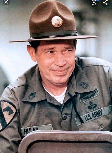 Actor Warren Oates Warren Oates, Horror Humor, Freedom Is Not Free, Character Actor, Opera Singers, Freedom Is, United States Army, Funny Movies, The Pride