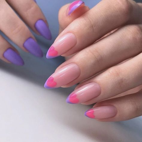 Two Color Hand Nails, Cozy Colors, Pink French Nails, Hand Nails, Fall Nail Ideas, Small Nails, Magic Nails, Hippie Nails, Vintage Nails