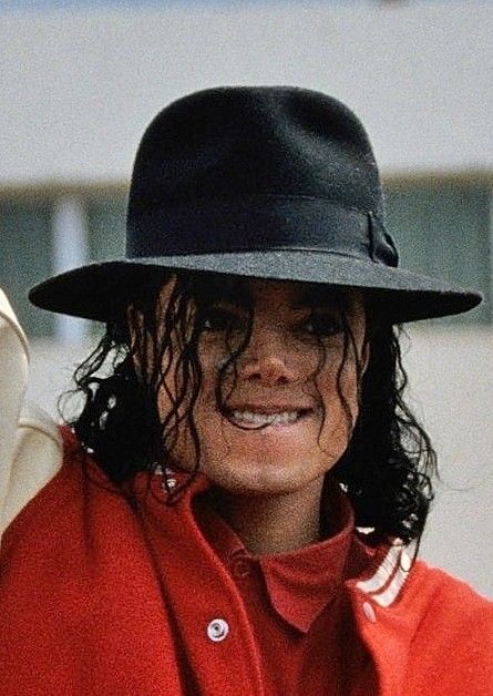 Mj Bad, Michael Jackson Hot, Michael Jackson Funny, Hee Man, Michael Jackson Wallpaper, Jackson Bad, Photos Of Michael Jackson, Michael Jackson Smile, Joseph Jackson