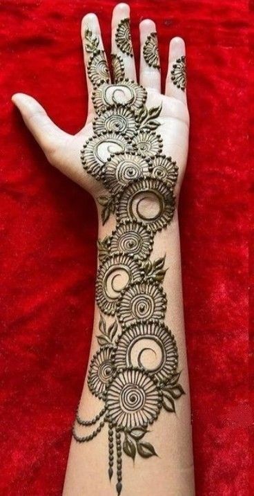 @cross stitch & Embraided Patterns #fronthandmehndidesign #mehndidesignsalloccasions 50+ Best Awesome Arabic Front Hand Mehndi Designs For Your Wedding Five Fingers Mehndi Designs || Easy Full Fingers Back Hand Mehndi Designs https://youtu.be/GKaufy8D00w my website free patterns http://www.patternrobe.com/ for online shopping https://coste.pk/ Welcome To" YouTube Chancel In This Chancel You Will Get All Type Of Trending Fashion Videos Hope You Like It ,If You Do Please Like MY Videos And Finger Henna Designs Front Hand, Latest Mehndi Designs Unique Front Full Hand, Arbice Mehndi Designs Front Hand, Front Hand Mehandi Desgine, Mehandi Designs Front Hands Simple, Henna Mehndi Designs Front Hand, Mehandi Designs For Front Hands Simple, Mehndi Front Hand Simple, Front Mehandi Designs