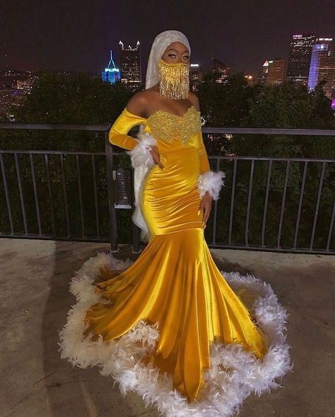 Prom Dress Inspiration Mermaid, Brocade Prom Dress, Yellow Prom, Prom Inspo, African Prom Dresses, Prom Dresses Black Girls Slay, Prom Dress Evening, Prom Dresses Yellow, Prom Girl Dresses