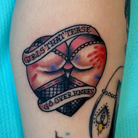 Heart Tattoos, Geniale Tattoos, Heart Tattoo Designs, Pin Up Tattoos, Glitter Tattoo, Funny Tattoos, Great Tattoos, Tattoo Trends, Design Tattoo