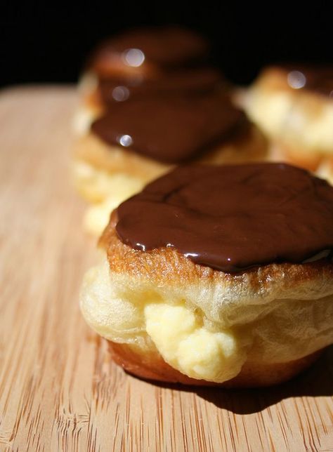 Boston Cream Donut Recipe, Cream Donut Recipe, Boston Cream Donut, Cream Donut, Homemade Donuts Recipe, Baked Donut Recipes, Donut Recipe, Donuts Recipe, Boston Cream Pie