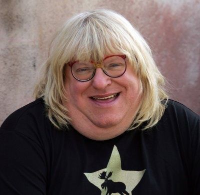 GAYS & BIS - bruce vilanch - comediante americano Bruce Vilanch, Funny Men, Olympic Athletes, Fitness Club, Equal Rights, Women Humor, Man Humor, Judi Online, In Hollywood