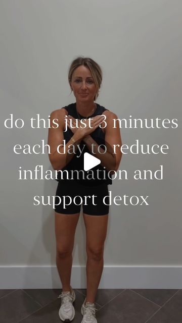 Heather Germaine|Functional Labs|Holistic Practitioner on Instagram: "Step by step directions to manually prime key lymph points called the BIG SIX to help support drainage and detox ⬇️  If your tired of being tired and feel like your chasing all your health symptoms start prioritizing your lymphatic system daily   No special tools needed and just 3 minutes a day you can create lymph movement and help assist your lymph to better drain and rid toxins reducing overall inflammation.  Here’s the complete breakdown to correctly to the “BIG SIX”  All lymph fluid through out your entire body drains through the lymph above and below your collar bone so start there:  - above and below collar bone - in front and behind ears - armpit area  - above belly button - groin area - behind knees  You can gen Poor Lymph Drainage, Lymph Movement, Bath Detox, Lymph Fluid, Lymph Massage, Holistic Practitioner, Big Six, Lymph Nodes, Collar Bone