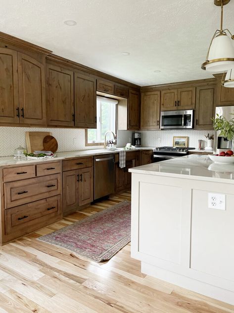 How to Make Rustic Kitchen Cabinets By Refinishing Them + The Best Stain Color - Amanda Katherine Kitchen Repaint, Cabnits Kitchen, Greige Kitchen Cabinets, Cabinet Stain, Best Wood Stain, Kitchen Runner Rugs, Greige Kitchen, Spanish Style Kitchen, Types Of Kitchen