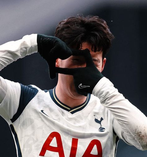 Heung Min Son Pfp, Son Heung Min Icons, Son Soccer Player, Heung Min Son, Son Heungmin, Good Morning People, Son Heung Min, Leonel Messi, One Punch Man Anime