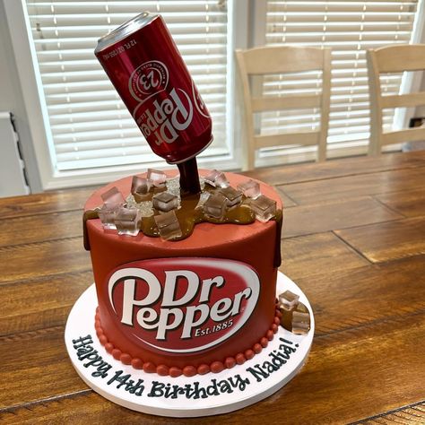 Dr Pepper Themed Cake, Crazy Birthday Cakes, Preppy Food, Dr Pepper Cake, Birthday Lol, Daisy Cupcakes, Daisy Decorations, 13 Birthday, Birthday Cakes For Teens