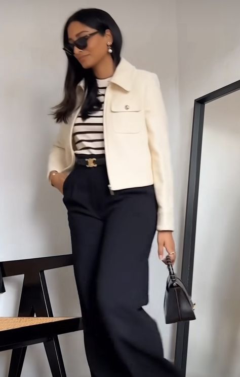 White Lady Jacket Outfit, Neutral Preppy Outfit, Ivory Jacket Outfit, Creme Blazer Outfit, Cream Jacket Outfit, Smart Casual Work Outfit Women, Mode Ab 50, Summer Business Casual Outfits, Casual Work Outfits Women