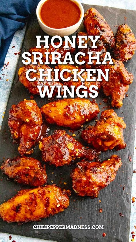 Serving homemade Honey Sriracha Chicken Wings Wings Recipe Grilled, Spicy Wings Recipe, Honey Sriracha Chicken Wings, Spicy Chicken Wings Recipe, Chicken Wing Sauce Recipes, Grilled Chicken Wings Recipe, Sriracha Chicken Wings, Wings Recipe Baked, Best Chicken Wing Recipe