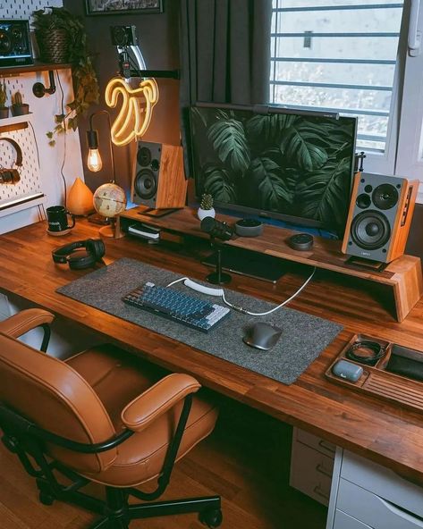 Click visit for more info | #workspaces #setupwars #setuptour #setupinspiration #onmydesk #officesetup #officeinspo #officegoals #officedesign #officedecor #office #minimalsetups #macsetup #dreamsetup #desktour #deskgoals #cleansetups #applesetup #appledesign #workspace #techsetup #workfromhome Gaming Desk Designs, Minimalist Workspace, Workspace Setup, Setup Inspiration, Gaming Desk Setup, Tv Stand Decor, Computer Desk Setup, Home Studio Setup, Desktop Setup