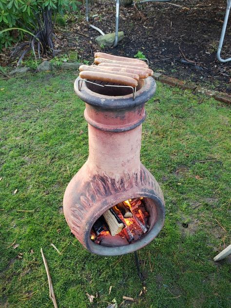 How To Use A Chiminea [Guide 2023] Lighting A Clay Chiminea Chiminea Cooking, Chiminea Ideas Outdoor Spaces, Chiminea Ideas, Chimnea Outdoor, Metal Chiminea, Clay Chiminea, Backyard Kitchens, Chiminea Fire Pit, Fire Pit Mat