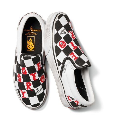 Vans x Vivienne Westwood sneakers. Estilo Vans, Authentic Vans, Vans Store, White Vans, Classic Vans, Vans Style, Vans Slip On, Dc Sneaker, Classic Shoes