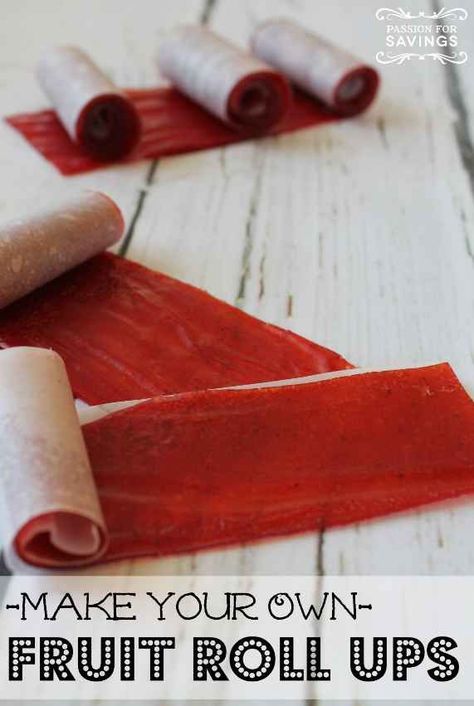 Fruit Roll Ups Recipe! Easy Snack Recipe for Kids! #passion4savings Fruit Roll Up Recipe, Roll Ups Recipes, Fruit Roll, Fruit Leather, Fruit Roll Ups, Banana Fruit, Snacks Saludables, Strawberry Fruit, حلويات صحية