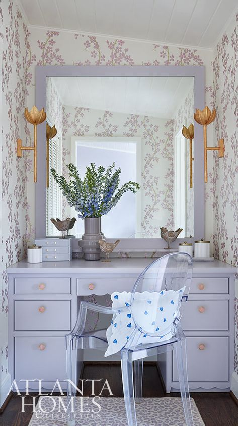 A Thibaut floral wallpaper makes an impact in the daughter’s bathroom. Thibaut Wallpaper Bathroom, Chandelier Wallpaper, Lavender Bathroom, Quadrille Wallpaper, Vanity Inspiration, Thibaut Wallpaper, Houston Interior Designers, Anna French, Ceiling Texture