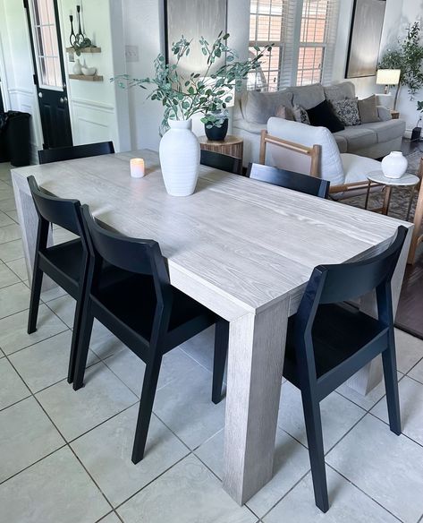 Solid Wood Chairs, Wood Chairs, Solid Wood Dining Set, Organic Style, Living And Dining Room, Dining Sets, Brown Tones, Light White, Solid Wood Furniture