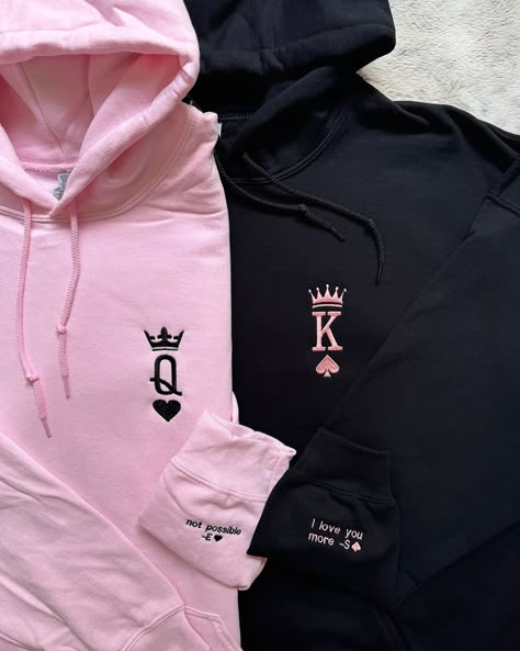 If they sent this to you, they wanna get matching hoodies🤭💕 Which one would you get?💖 This gift is something they will wear forever & when they wear it they’ll be reminded of how much love & appreciation you have for them🫶🏼 SHOP NOW~Link in bio<3 ~~ #anniversary #anniversarygift #gift #embroiderymachine #embroidery #custominitials #asmr #embroideryasmr #SmallBusiness #bfgiftideas #gfgiftideas #boyfriendgiftideas #girlfriendgiftideas #matchingcouplesoutfits #matchingcouples #matchingcoup... Funny Couple Hoodies, Things For Bf, 3 Anniversary, Hoodies Ideas, Couples Clothes, Matching Hoodies For Couples, Matching Hoodies, Custom Matches, Bf Gifts