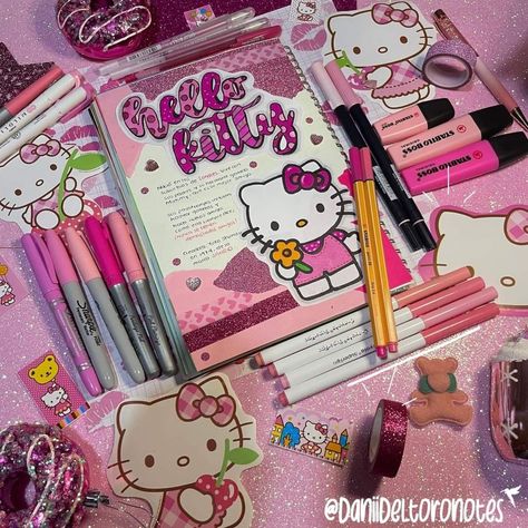 Sanrio apuntes plannersandorganizers Esqueleto Aesthetic, Event Organizer Planners, Business Planner Organization, Movies Journal, Bullet Journal Easy, Futaba Y Kou, Daily Schedules, Bill Planner, Wedding Organizer Planner