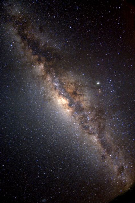 A new star is born in the Milky Way about once every 50 days. Milk Way, Galactic Center, Giant Star, Cool Pokemon Wallpapers, Night Sky Photography, Fish Eye, Moon Photography, Milky Way Galaxy, Cosmic Energy