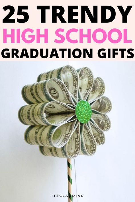 School Promotion Gift Ideas, Graduating Senior Gift Ideas, High School Graduation Ideas Senior Year, Adopt A Senior High School Gift Ideas, Graduation Gift Bags Ideas High Schools, Graduation Day Gifts, Gift Ideas For High School Graduates, Graduation Keepsake Ideas High School, Diy Money Graduation Gifts