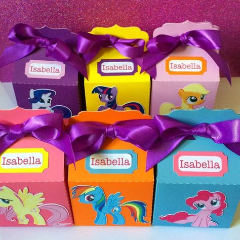 Pony Party Theme, Pony Party Favors, Rainbow Dash Party, Rainbow Gifts, Personalized Favor Boxes, My Little Pony Birthday Party, Pony Birthday Party, Gifts Boxes, Little Pony Birthday Party