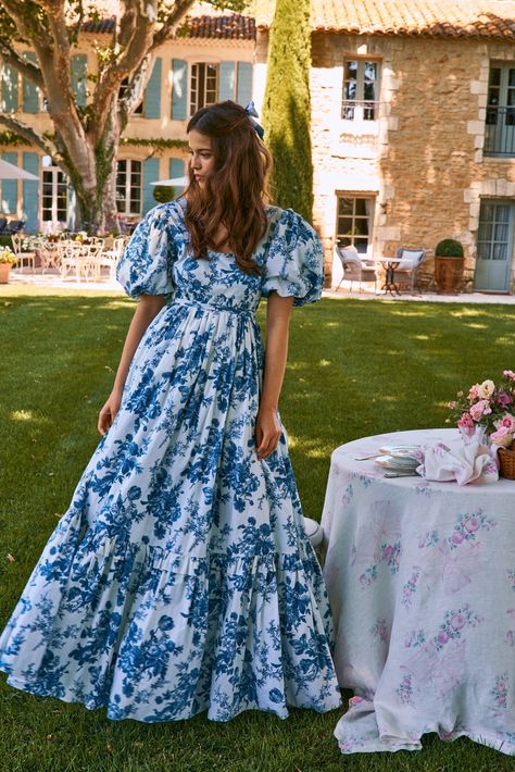 Floral Blue Maxi Dress, Cotton Full Length Dress, Wedding Dress With Blue Flowers, Modest Clothes For Summer, Full Length Dress Casual, Spring Dresses Aesthetic, Casual Maxi Dress With Sleeves, Flowy Dresses Casual, Aesthetic Maxi Dress