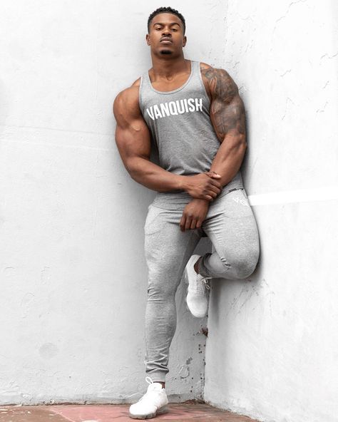 Simeon Panda® on Instagram: “Focused & ready for whatever 💪🏾 @vqfit ⁣ Visit: vqfit.com/simeon ⁣ Tap @vqfit link in bio to shop” Simeon Panda, Mens Leggings, Photo Poses, Link In Bio, Tap, Pants, On Instagram, Instagram, Trousers