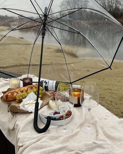 Under my umbrella ☂️ Via: @foodfotoaestetic • • • #picnic #picnicvibes☀️ #autumnpicnic #fallpicnic #fallvibes🍁 #picnicgoals Picnic Umbrella, Umbrella Picnic, Fall Picnic, Under My Umbrella, November 13, Fall Vibes, Relationship Goals, Umbrella, On Instagram