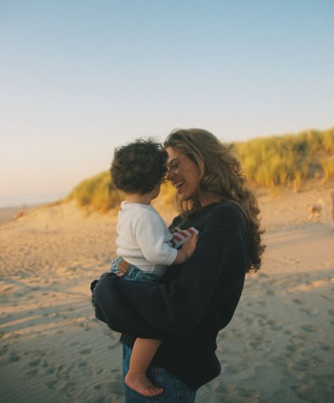 Man With Baby Aesthetic, Mom Summer Aesthetic, Happy Mom Vision Board, Family Birthday Aesthetic, Family Of Three Beach Pictures, Cool Mom Vibes, Stay At Home Mom Life Aesthetic, 2025 Vision Board Aesthetic Mom, Men With Kids Aesthetic