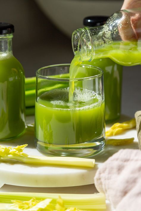 Celery Juice Aesthetic, Recipe With Celery, Celery Juice Recipe, Skin Juice, Celery Recipes, Soup Appetizers, Collagen Drink, Natural Collagen, Toast Sandwich