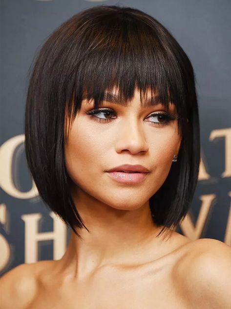 zendaya hairstyle Bangs For Fine Hair, Asymmetrical Haircuts, Short Bob With Bangs, Elegant Short Hair, Hair African American, Zendaya Hair, Short Haircuts With Bangs, Hair African, American Hairstyles