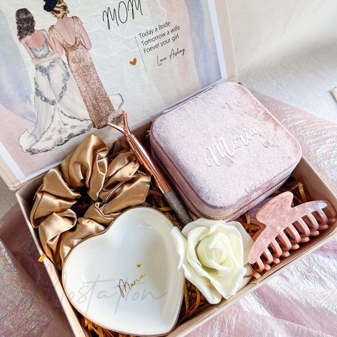 Mother of the Bride Gift Box Mother of the Groom Box With - Etsy Australia Mother Of The Bride Box Ideas, Mother Of The Bride Gift Box Ideas, Mom Daughter Drawing, Bride To Be Box, Bride Box Gift, Box Font, Groom Box, Bridal Gift Box, Wedding Gift Pack