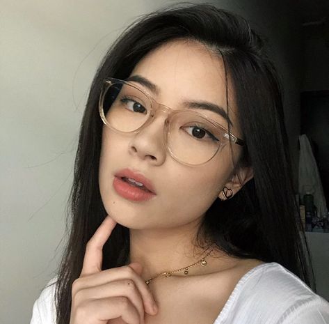 Korean Glasses Aesthetic, Asian Makeup With Glasses, Glasses Aesthetic Korean, Glasses For Asian Women, Asian Makeup Glasses, Eyeglasses For Women Round Face, Glasses Asian, Asian Glasses, Iu Short Hair