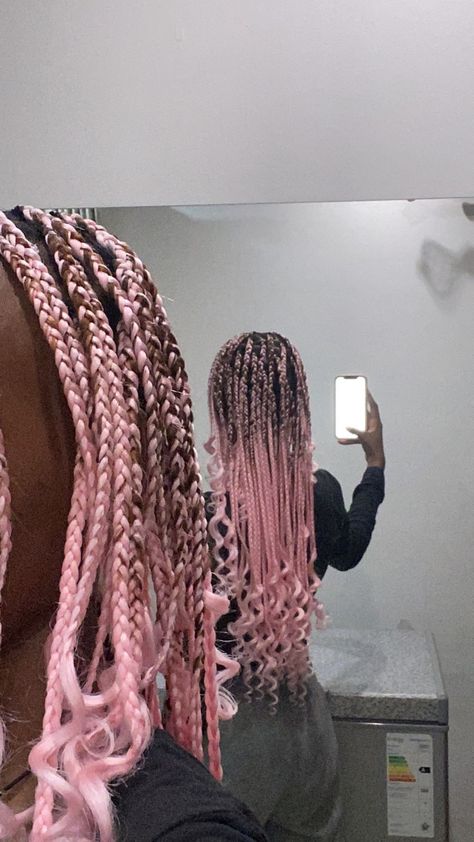 Light Pink And Black Braids, Light Pink Braids Black Women, Pink Protective Styles, Pastel Pink Braids, Pink Bohemian Braids, Light Pink Hair Black Women, Pink Braided Hairstyles, Kawaii Braids, Light Pink Braids