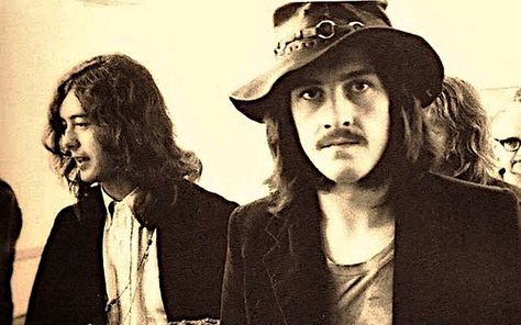 Led Zeppelin's Jimmy Page, John Bonham, 1969, in an airport Led Zeppelin Iii, Happy Birthday John, John Paul Jones, John Bonham, Led Zep, John Henry, I Love My Dad, Joan Jett, Jimmy Page