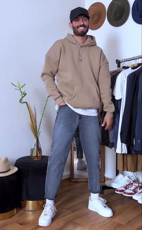 Men's Autumn Fashion, Minimal Mens Fashion, Winter Streetwear Outfits, Japan Outfits, Fall Outfits Men, Mens Casual Dress Outfits, Men Stylish Dress, Guys Clothing Styles, Winter Outfits Men