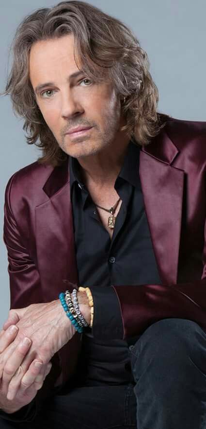 Rick Springfield sexy as hell Richard Lewis, Country Music News, Daryl Hall, Rick Springfield, Music Legends, Walk Of Fame, I Love Music, General Hospital, Latest Music